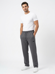 Pull & Bear Men Relaxed Fit Trouser