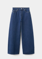Wide leg mid-rise jeans