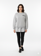 بائیں بازو کی خواتین نے سویٹ شرٹ میں کڑھائی کی۔