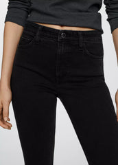 Women Mid-rise Skinny Jeans