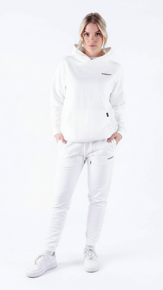 KLEINIGKEIT WOMENS HOODIE AND SWEATPANT SUIT