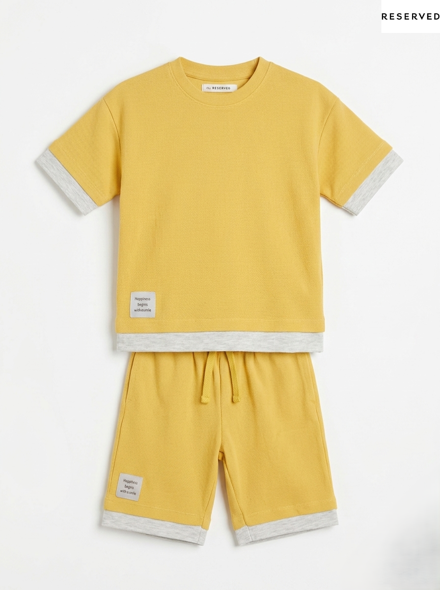 Reserved Kids' Two-Piece Comfort Set