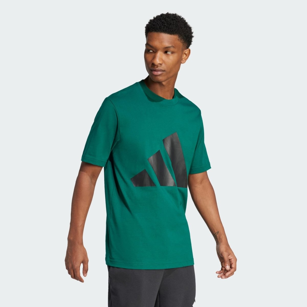 ADI Essentials Big Logo Men T-Shirt - Smgarment's
