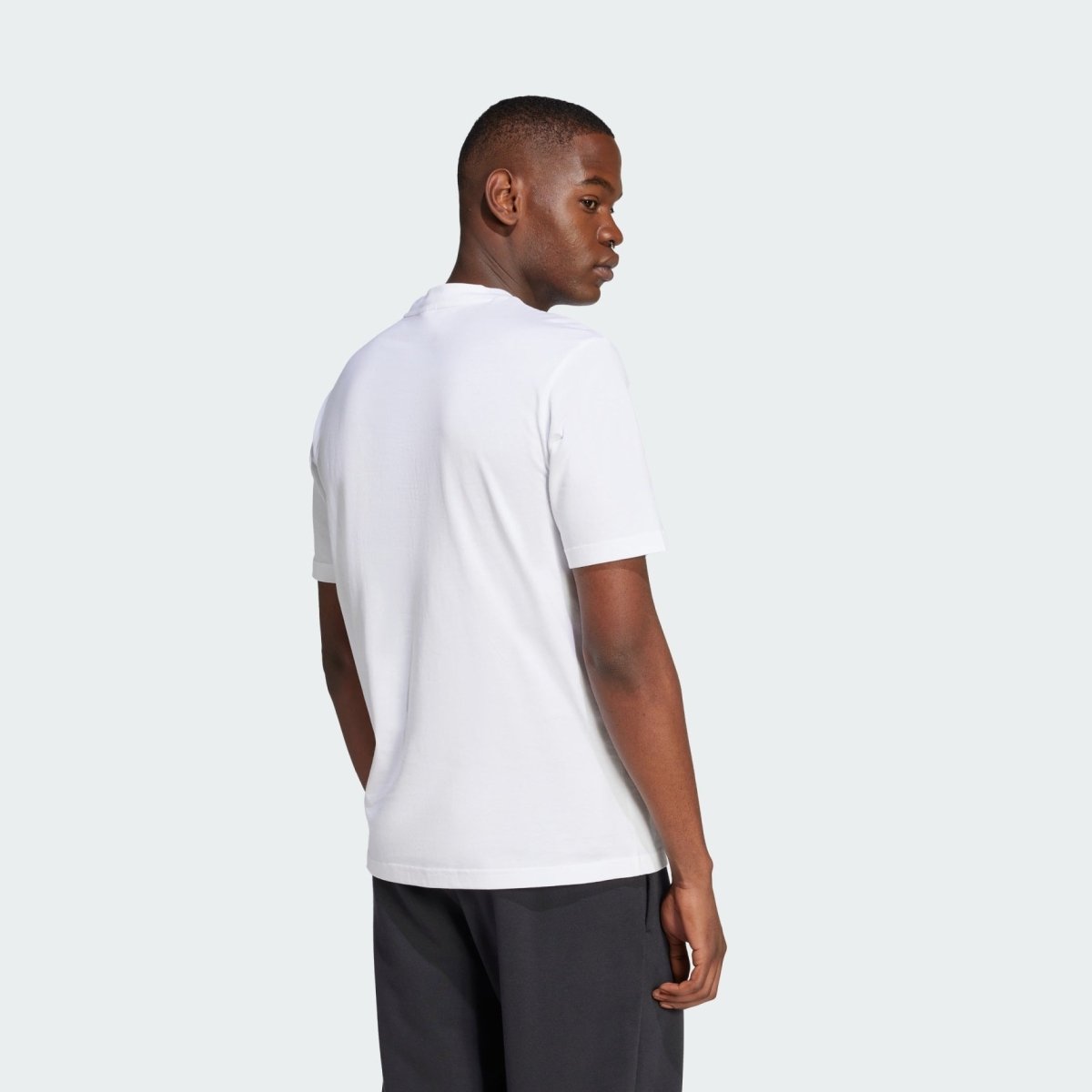 ADI Essentials Big Logo T-Shirt - Smgarment's