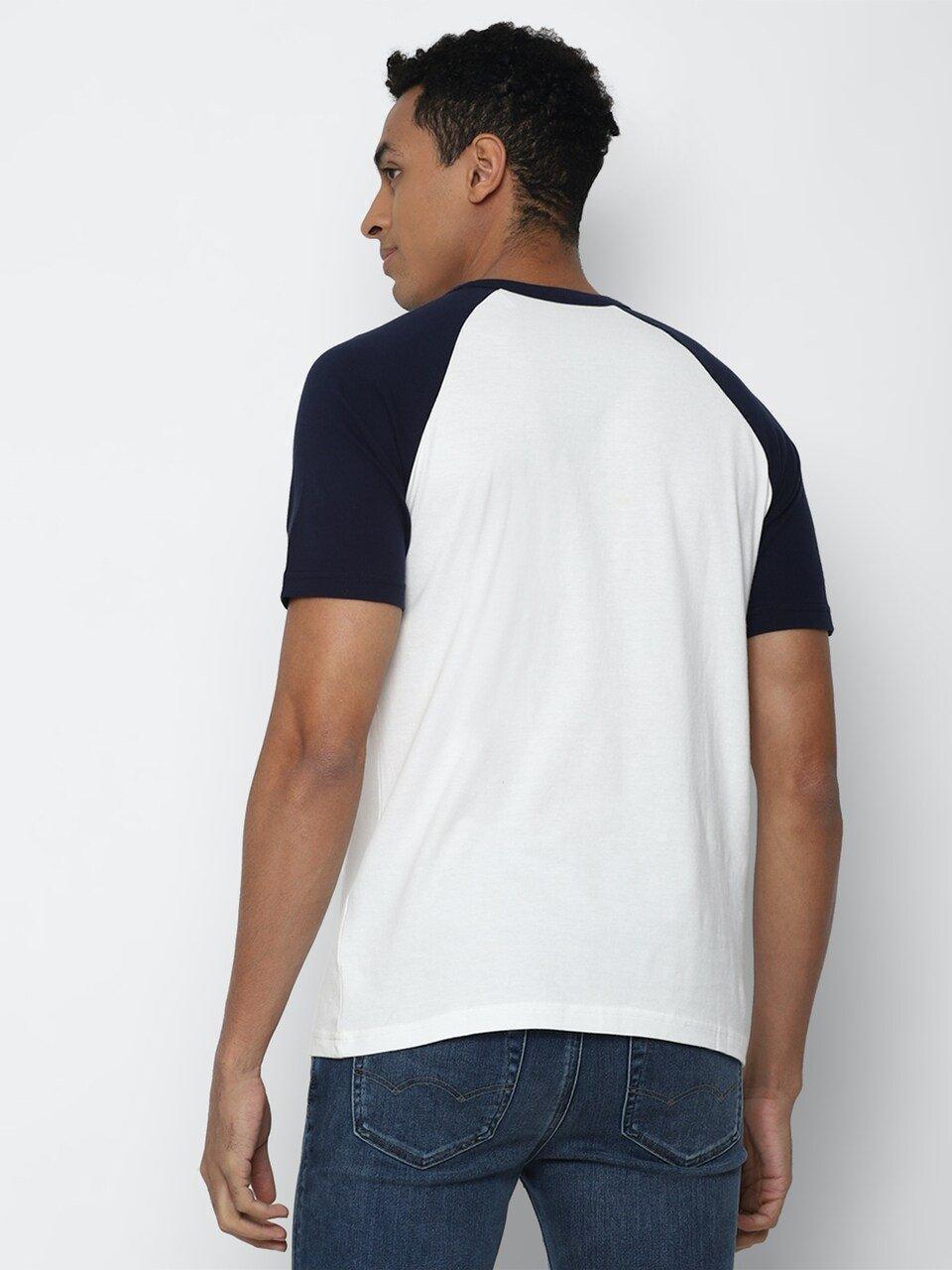 AMERICAN EAGLE MEN CEW NECK T - SHIRT - SMgarment's