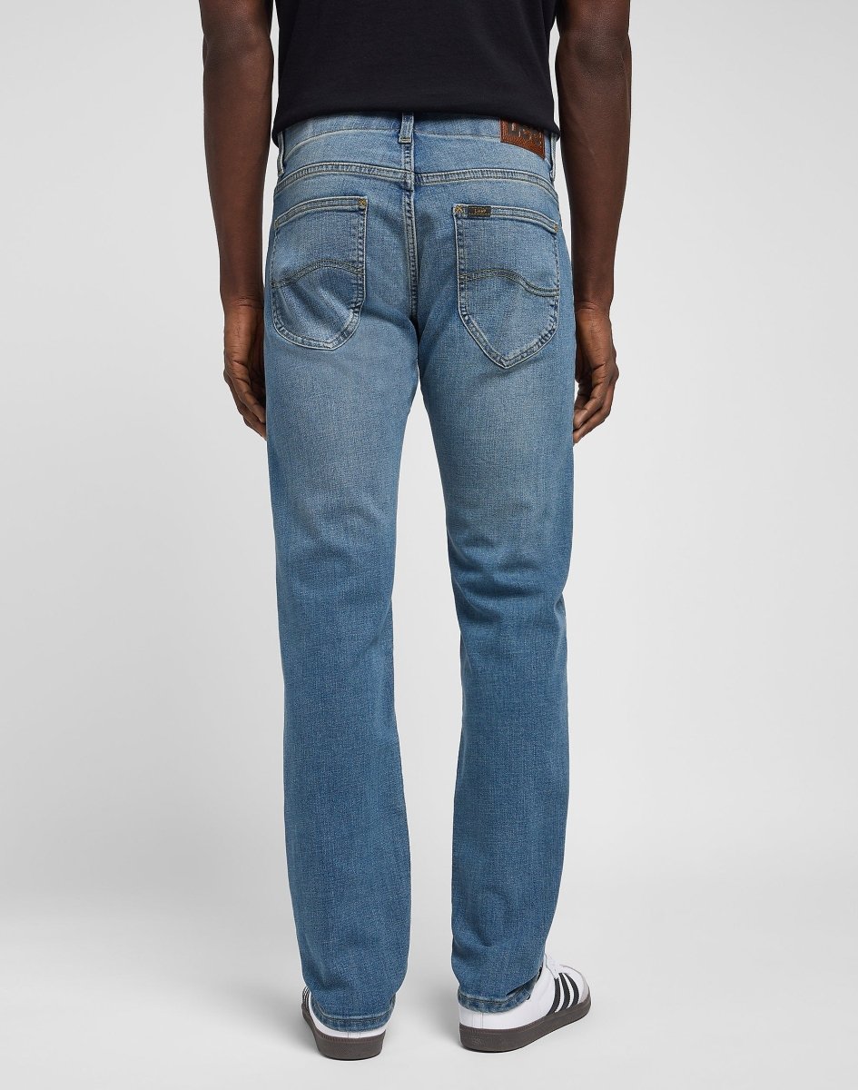 Extreme Motion MVP Slim Taper Jeans - Smgarment's