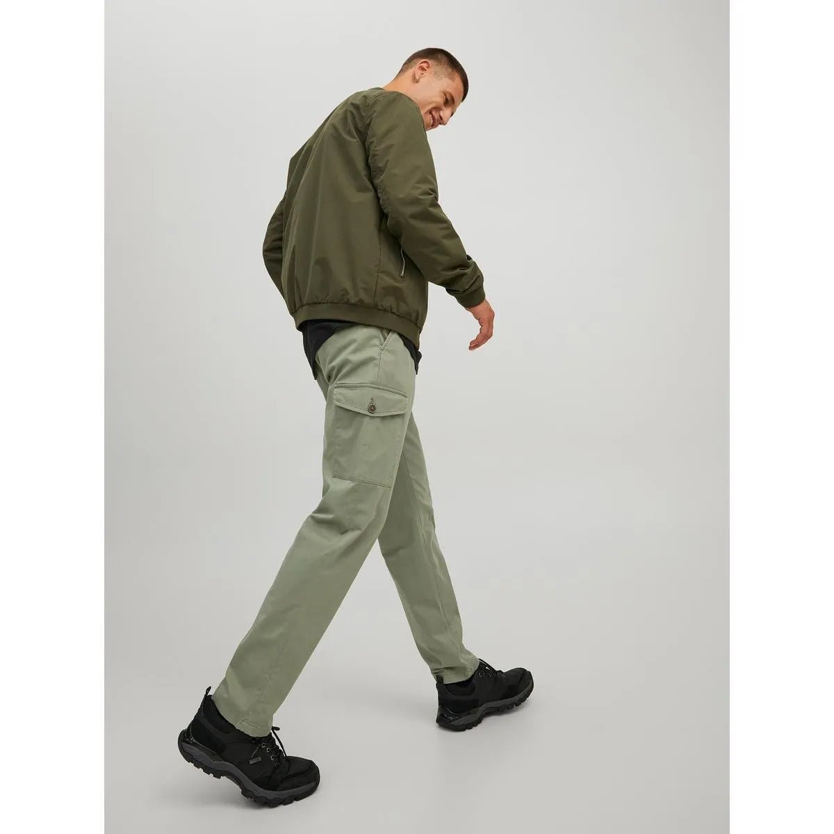 Jack and Jones Bowie Cargo Trousers - SMgarment's
