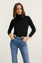 Medium - Rise Flared Jeans - SMgarment's