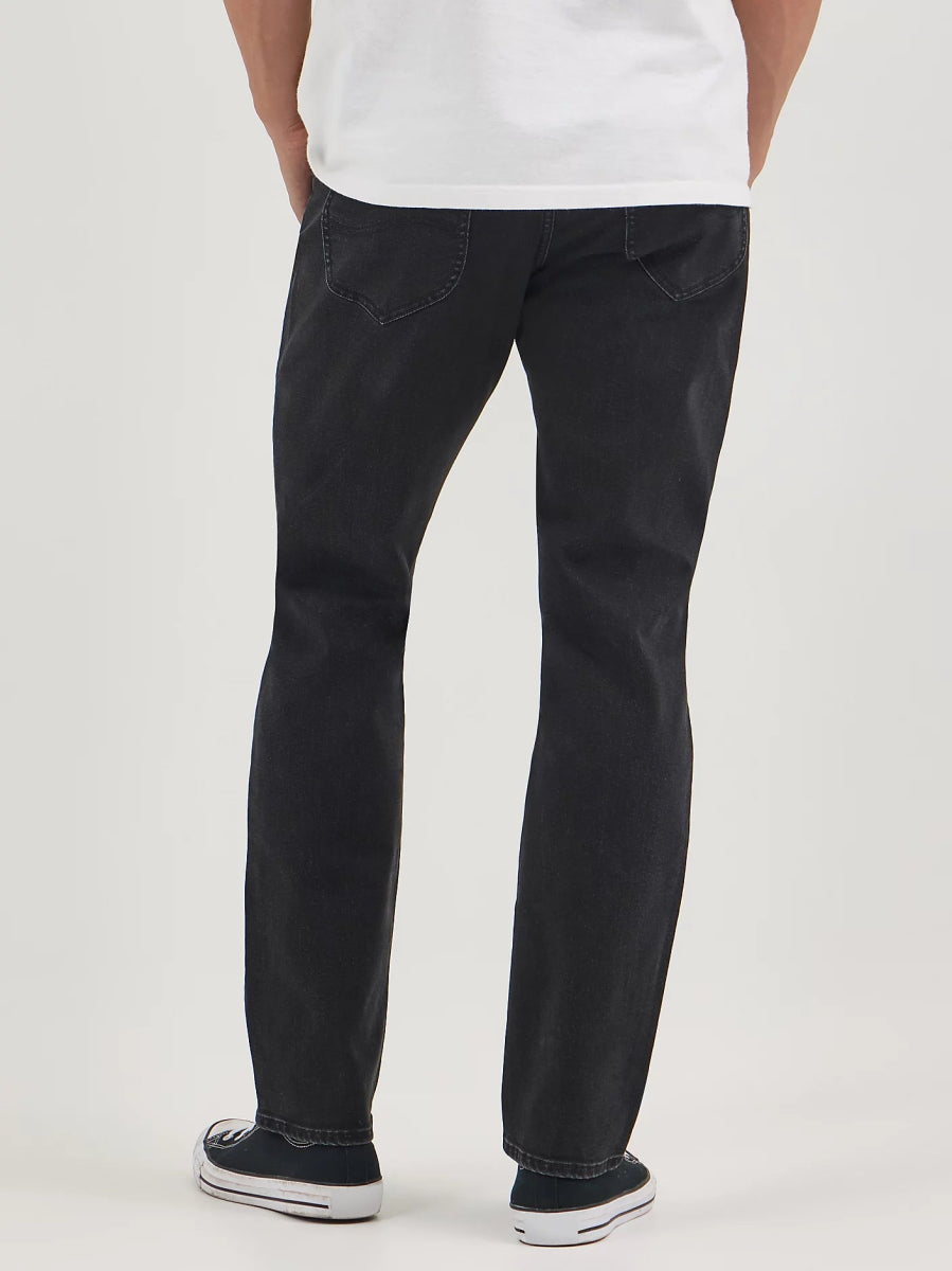 Men's Extreme Motion MVP Athletic Tapered Leg Jean - Smgarment's