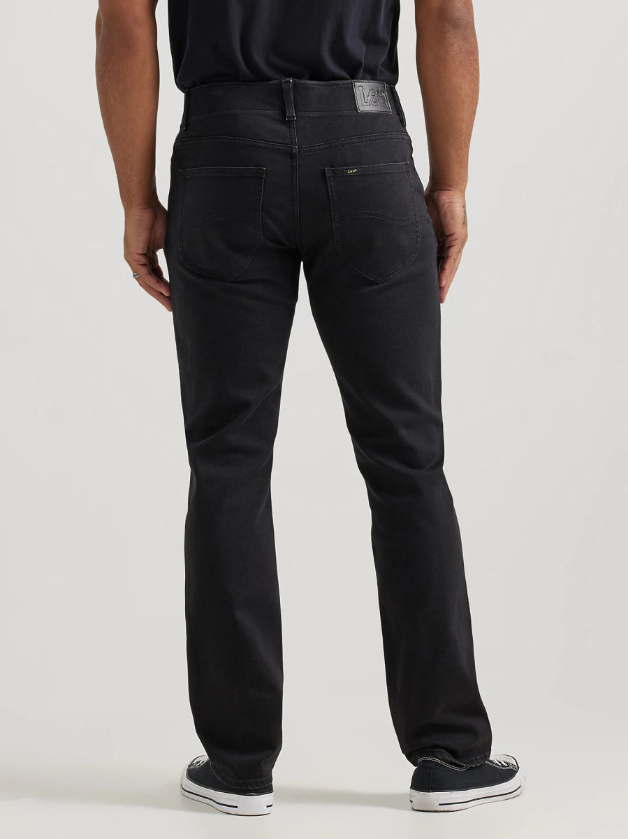 Men's Extreme Motion MVP Straight Fit Tapered Jean - Smgarment's