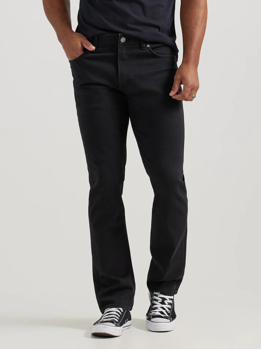 Men's Extreme Motion MVP Straight Fit Tapered Jean - Smgarment's