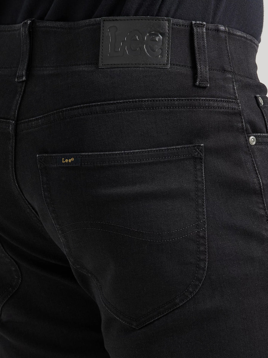 Men's Extreme Motion MVP Straight Fit Tapered Jean - Smgarment's