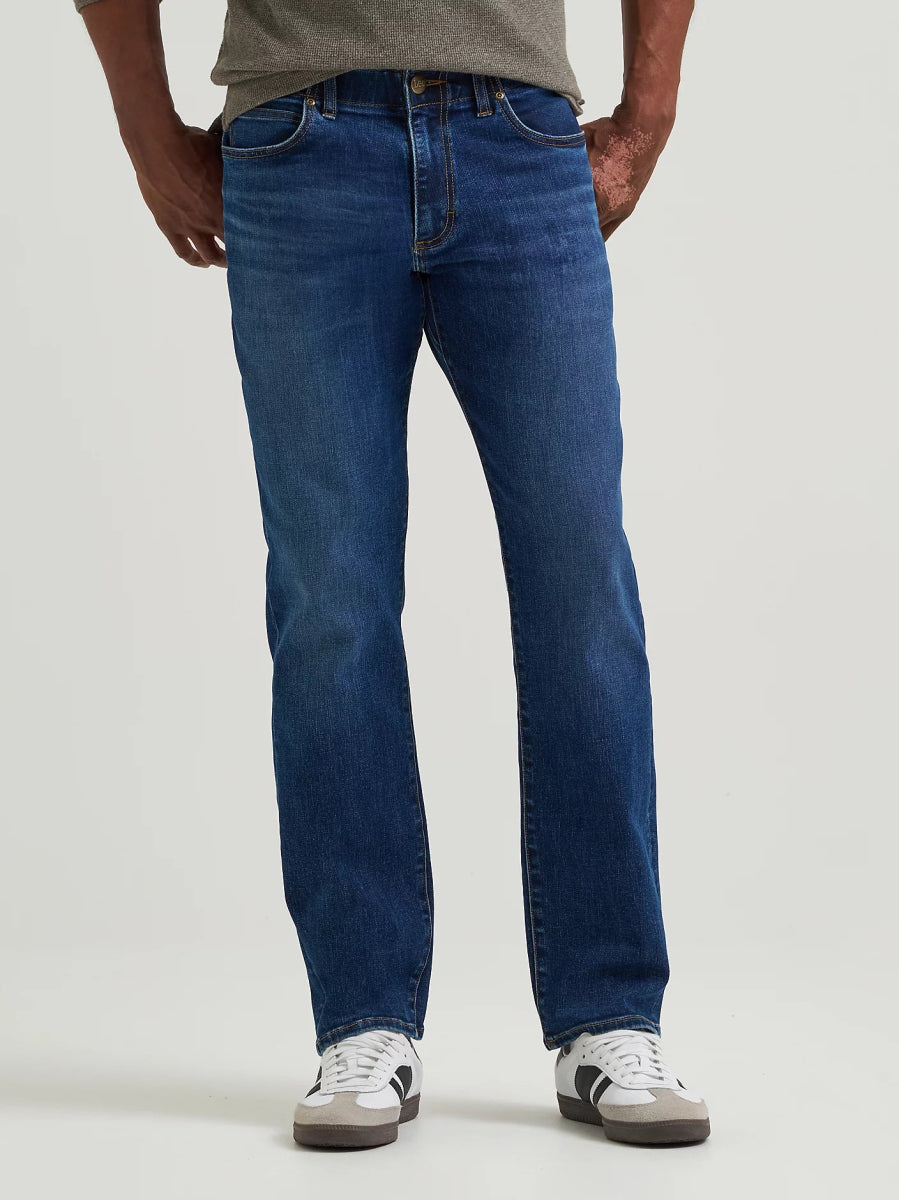 Men's Extreme Motion Straight Fit Tapered Leg Jean - Smgarment's