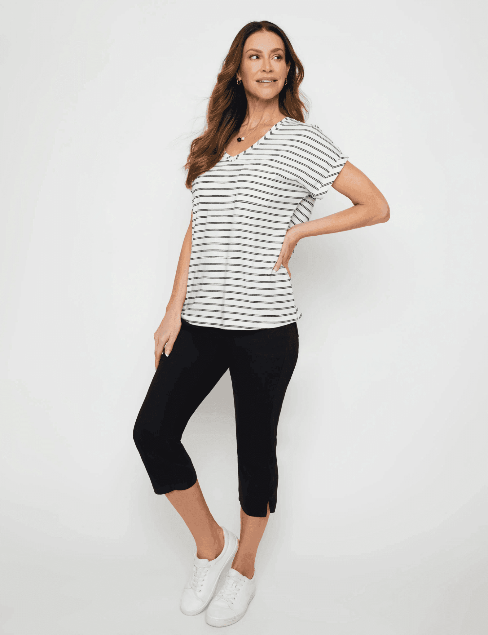 MILLERS EXTENDED SLEEVE STRIPE T - SHIRT - SMgarment's