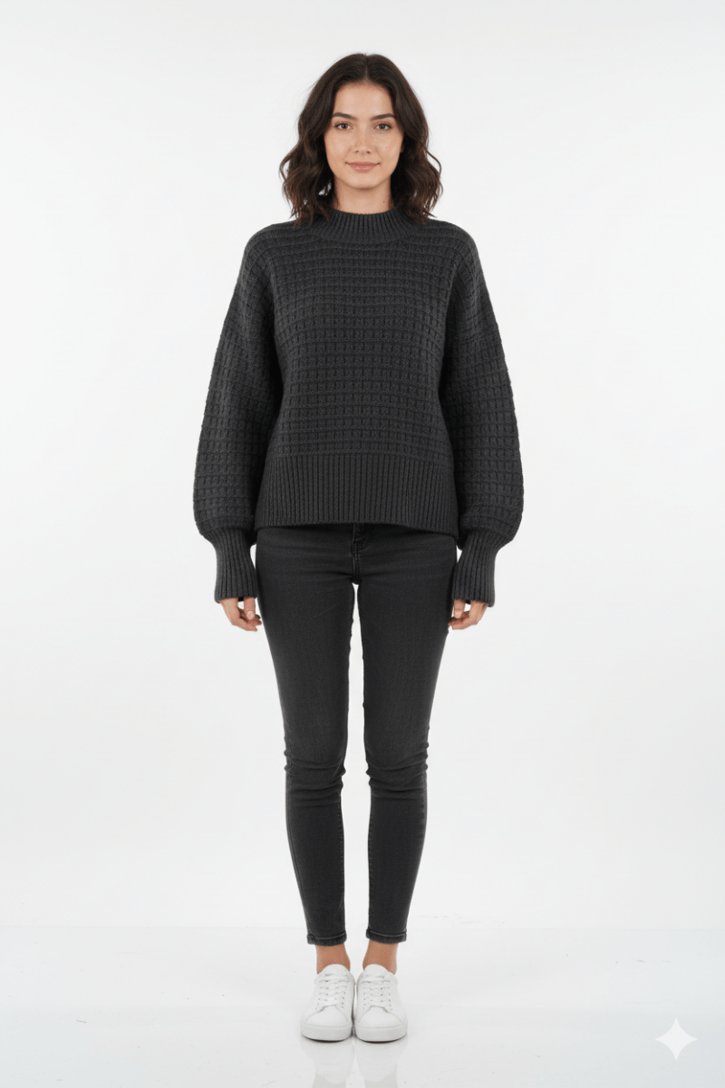 OAKRIDGE WOMENS CHUNKY BLACK SWEATER - Smgarment's