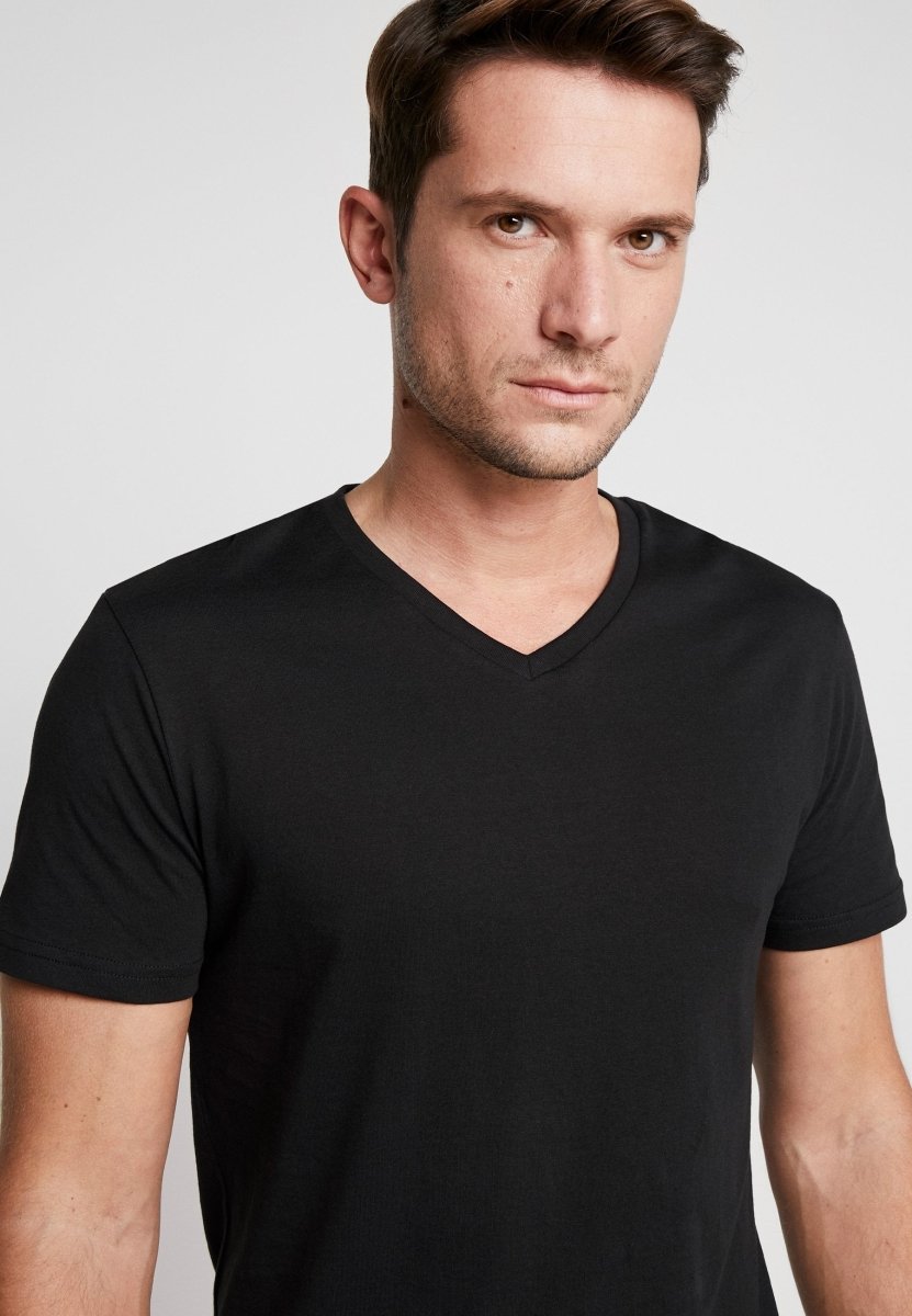 PIER ONE MEN'S Slim Fit Jet Black V - Neck Tee - Smgarment's