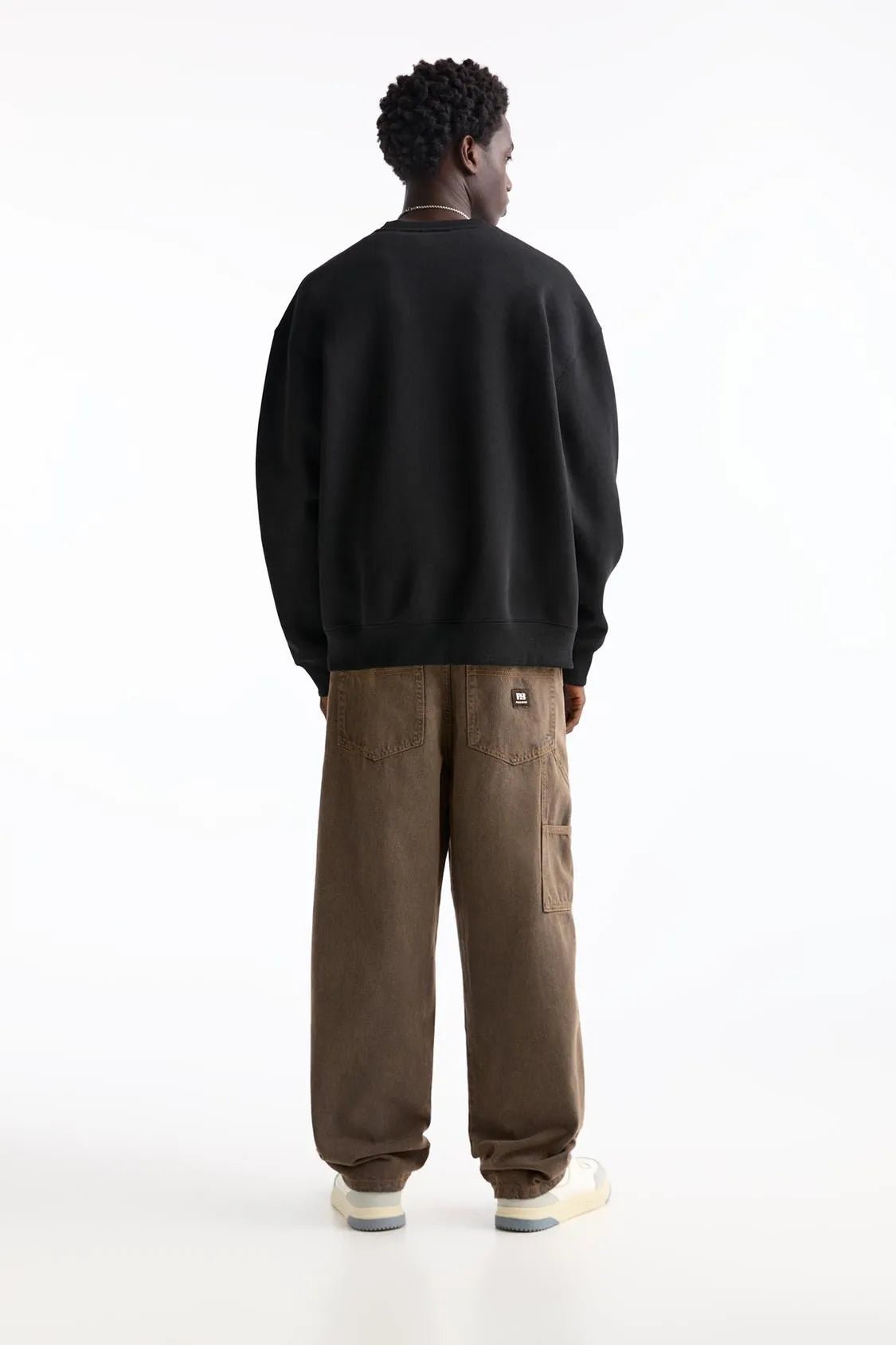 PULL&BEAR Basic Round Neck Sweatshirt - SMgarment's