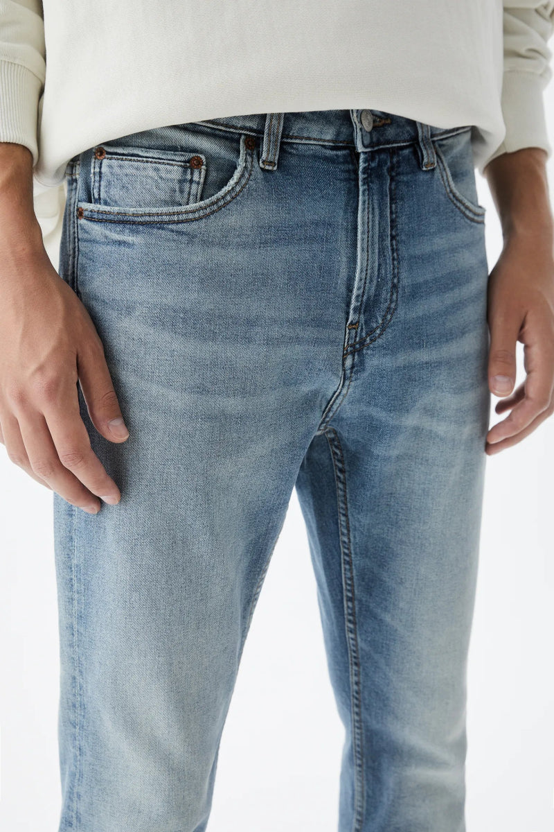PULL&BEAR Slim Comfort Fit Jeans - Smgarment's