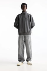 PULL&BEAR SWEATSHIRT WITH ZIP - UP COLLAR - SMgarment's