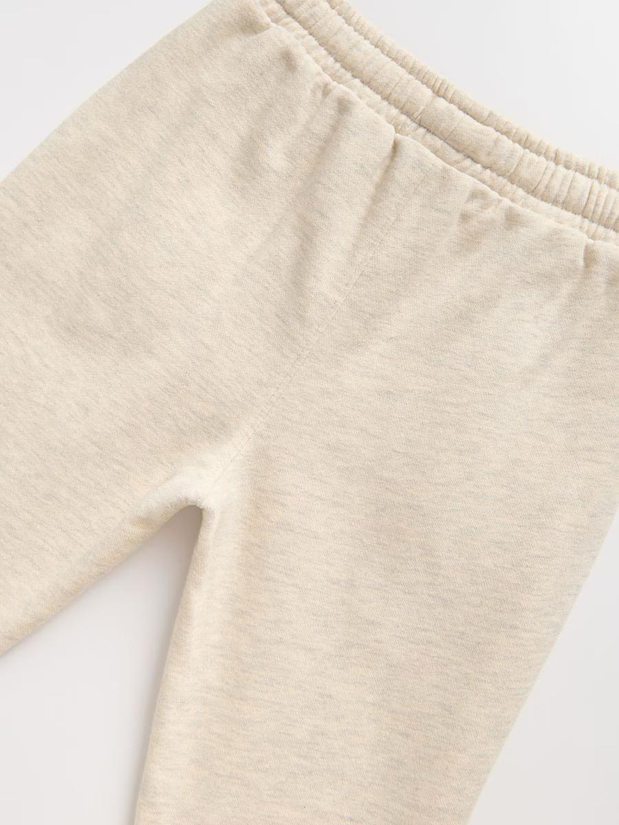 RESERVED Hoodie and trousers set made of cotton jersey. - Smgarment's