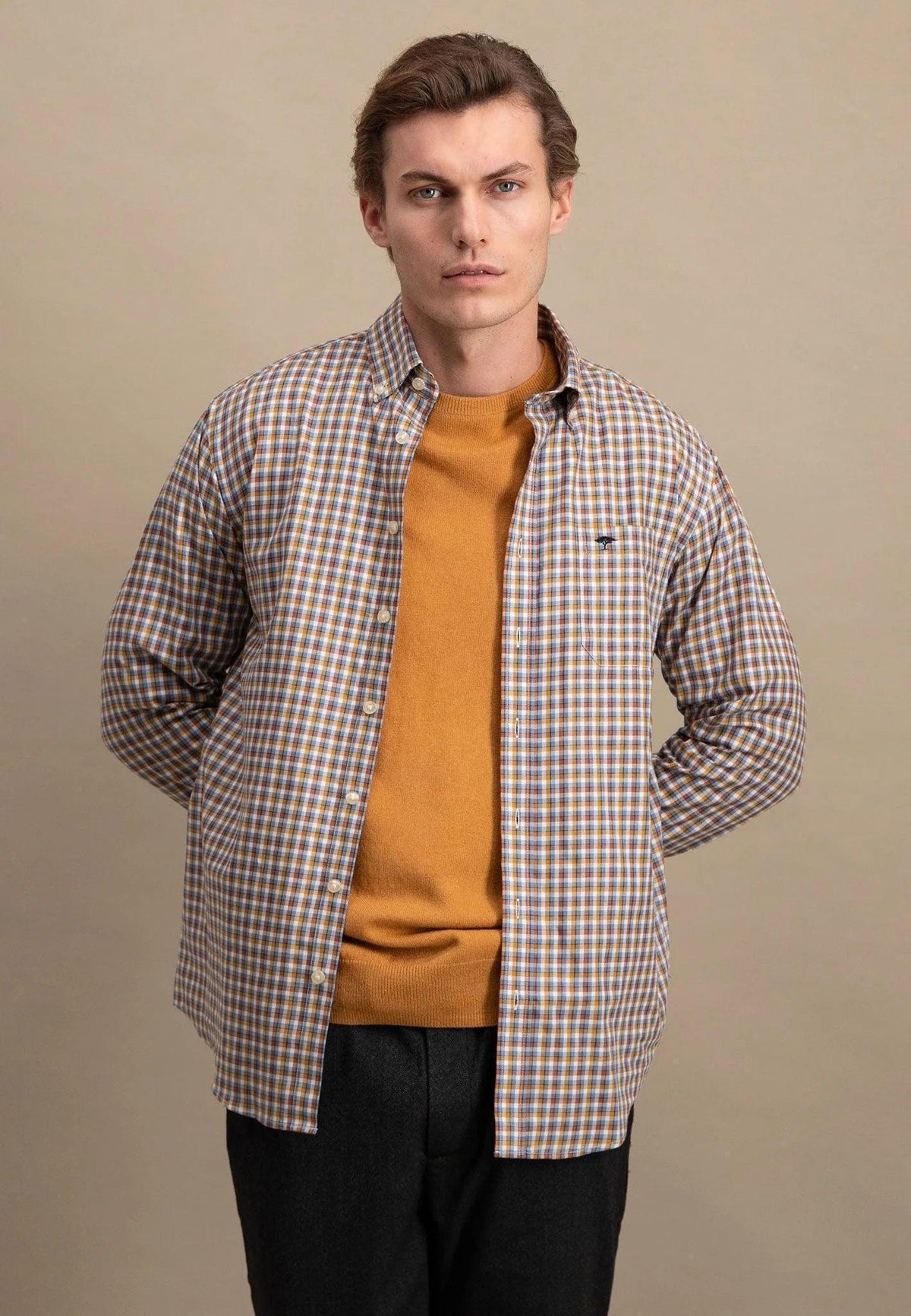 FYNCH-HATTON CHECKED SHIRT WITH BUTTON-DOWN COLLAR