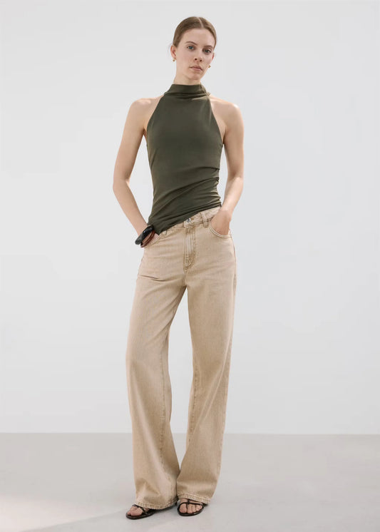 Women’s high-waisted wide leg jeans