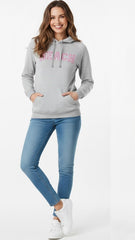 اوورریلز خواتین نے دو ٹون ہوڈی پر کڑھائی کی۔