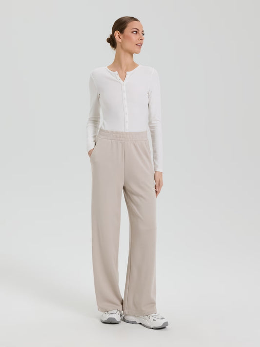 Women’s Casual Wide-Leg Trousers