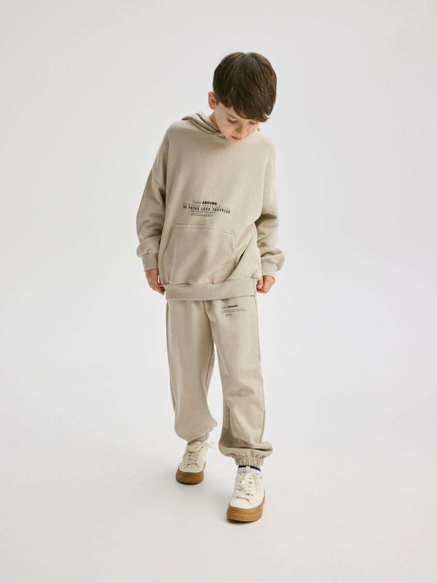 LEFTIES BOYS BIEGE PRINTED SWEATSHIRT AND SWEATPANTS COTTON SET