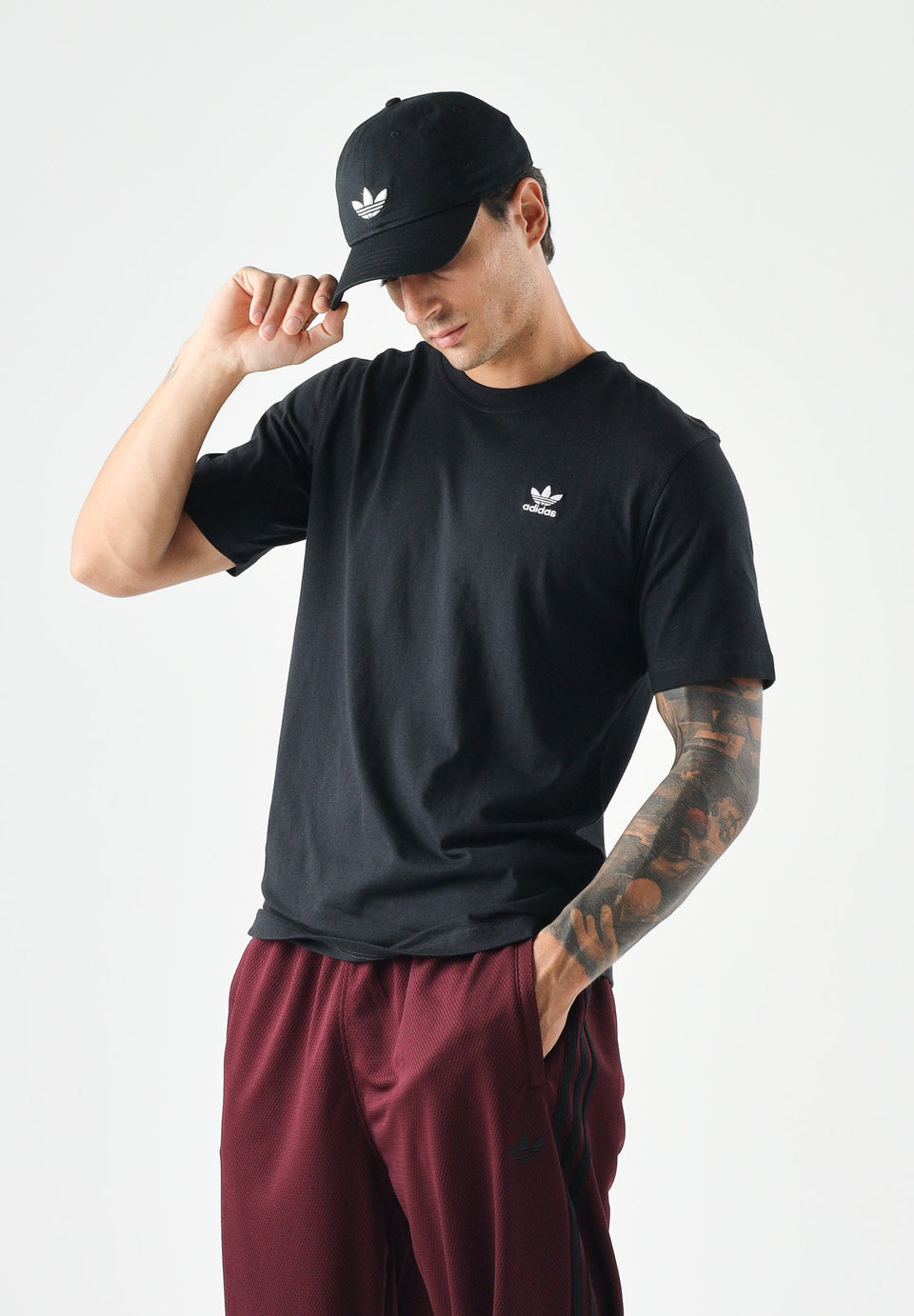 Men's Trefoil Essentials Short-Sleeve T-Shirt in Black