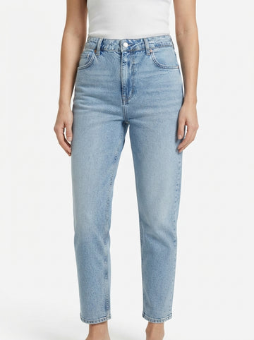 C&A Women’s Mom High Waist Ankle Jeans – Light Wash Denim