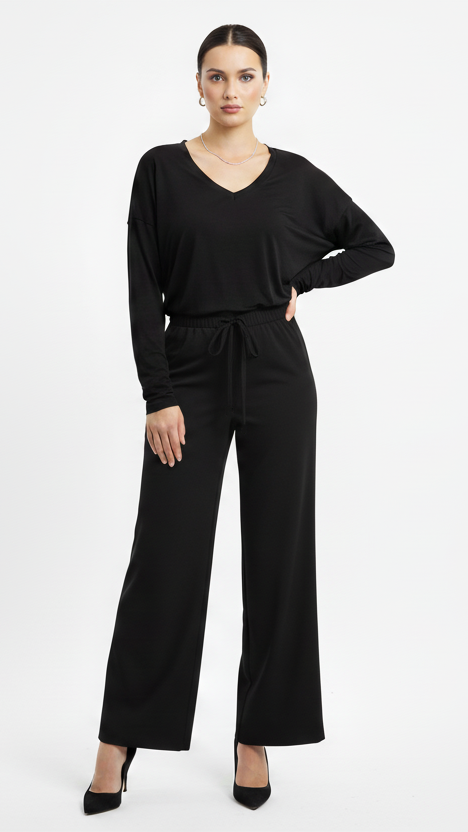 OYSHO WOMEN BASIC V NECK BLACK T SHIRT AND WIDE LEG TROUSER SET