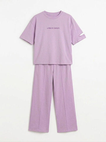 OYSHO WOMEN CREW NECK EMBROIDED T SHIRT AND PLEATED TROUSER SET
