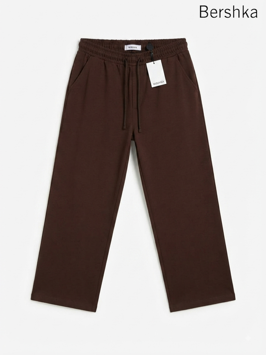 Bershka Men’s Loose And Relaxed  Fit Trousers – Chocolate Brown (Drawstring Waist)