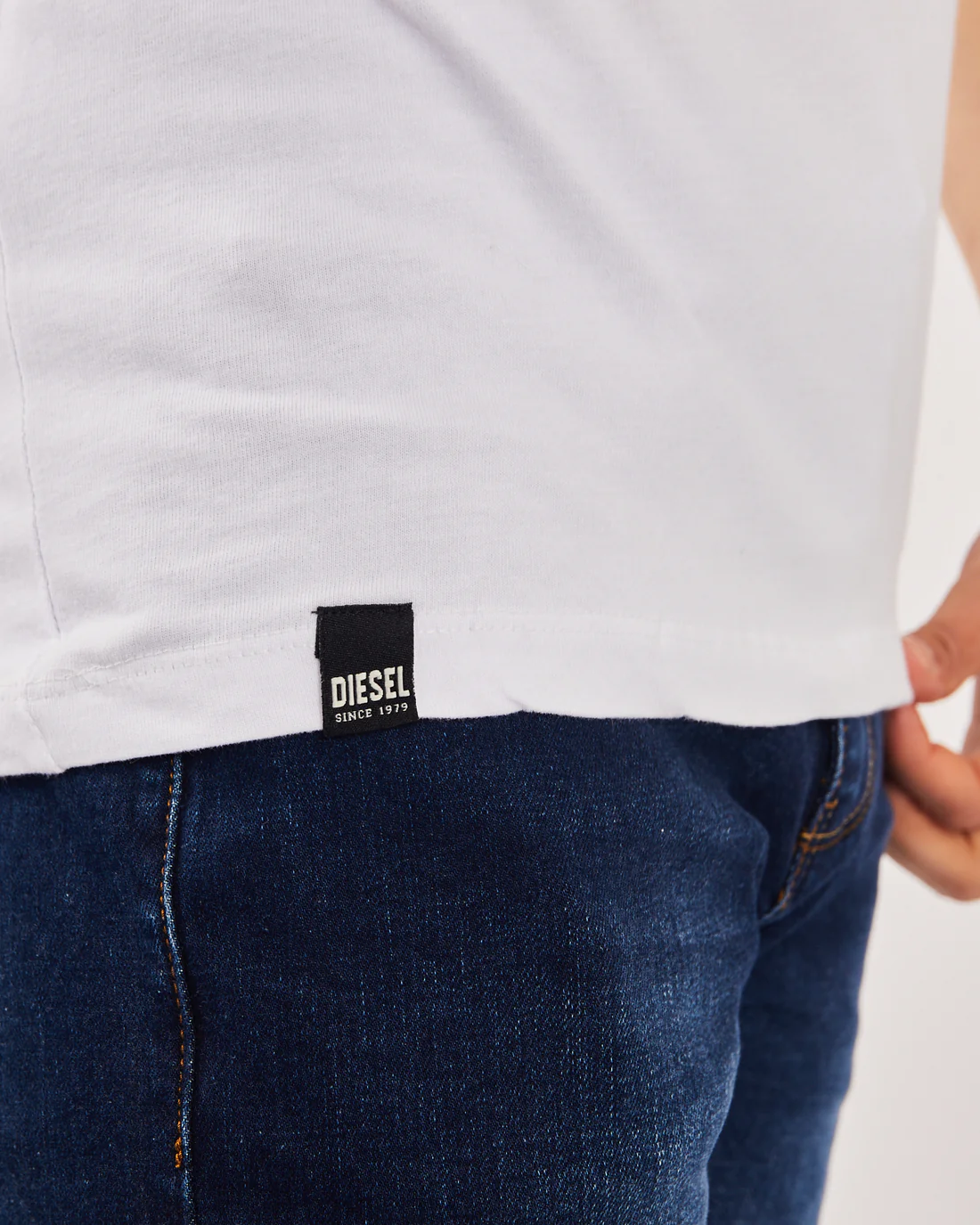 DEISEL Basic Oakley V Neck Optic White Tee