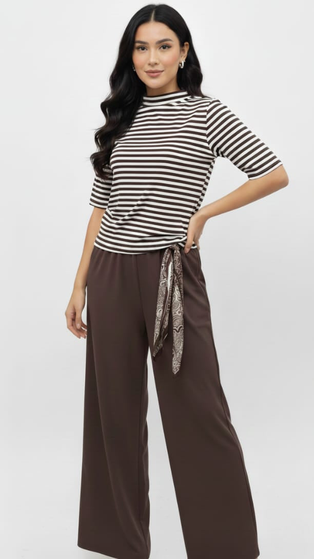 Stylish Striped Top and Wide-Leg Pants Outfit