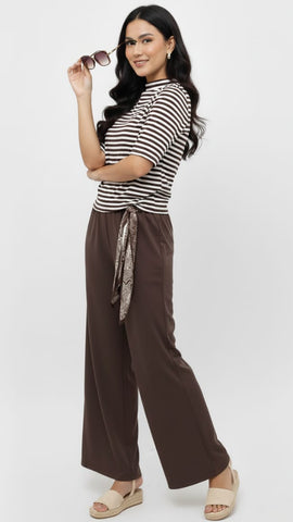 Stylish Striped Top and Wide-Leg Pants Outfit