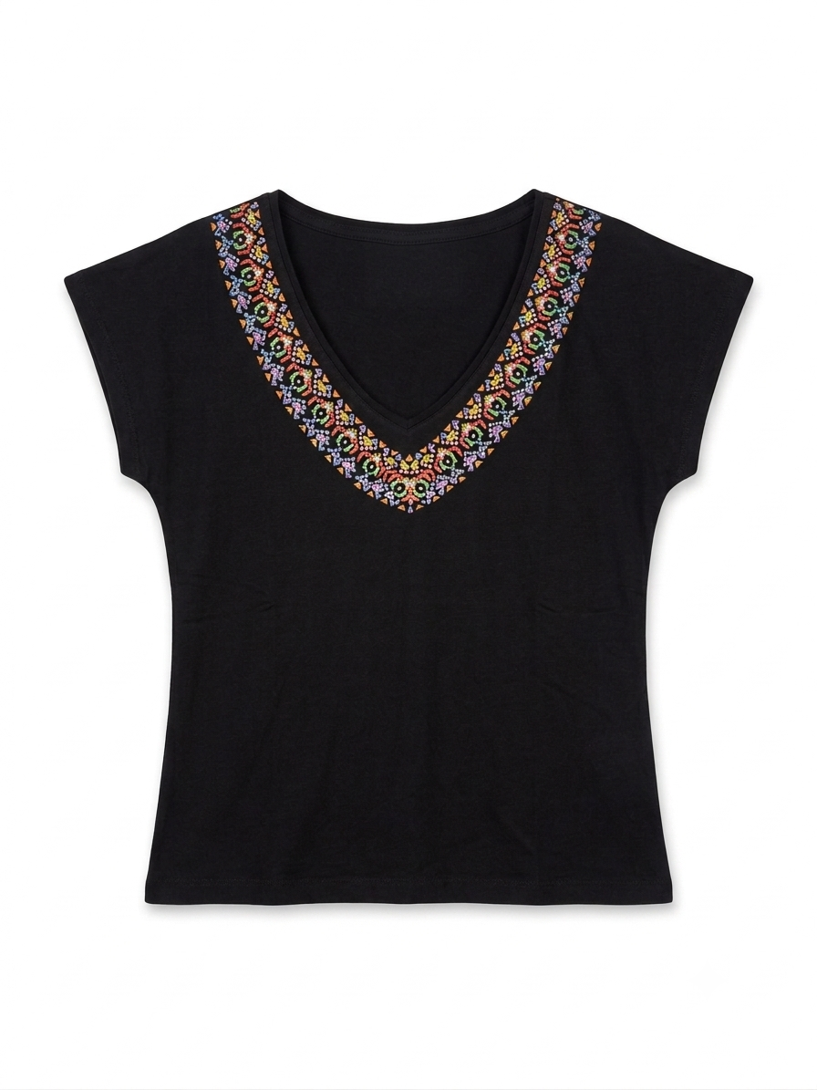 Women’s Printed V-Neck Short Sleeve T-Shirt – Black Boho Casual Top