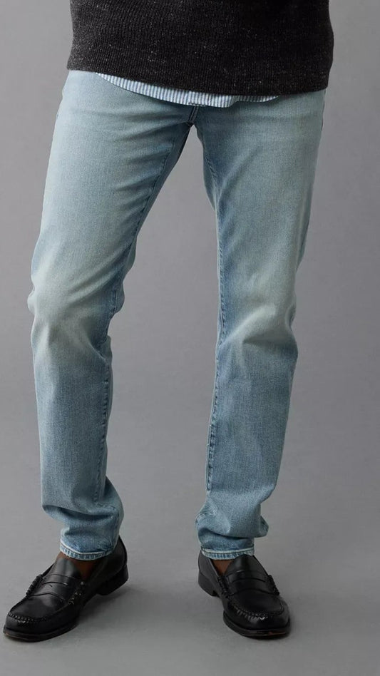 Air Flex Athletic Fit Light Wash Jeans For Mens