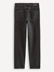 مردوں کے لیے ڈھیلی فٹ جینز