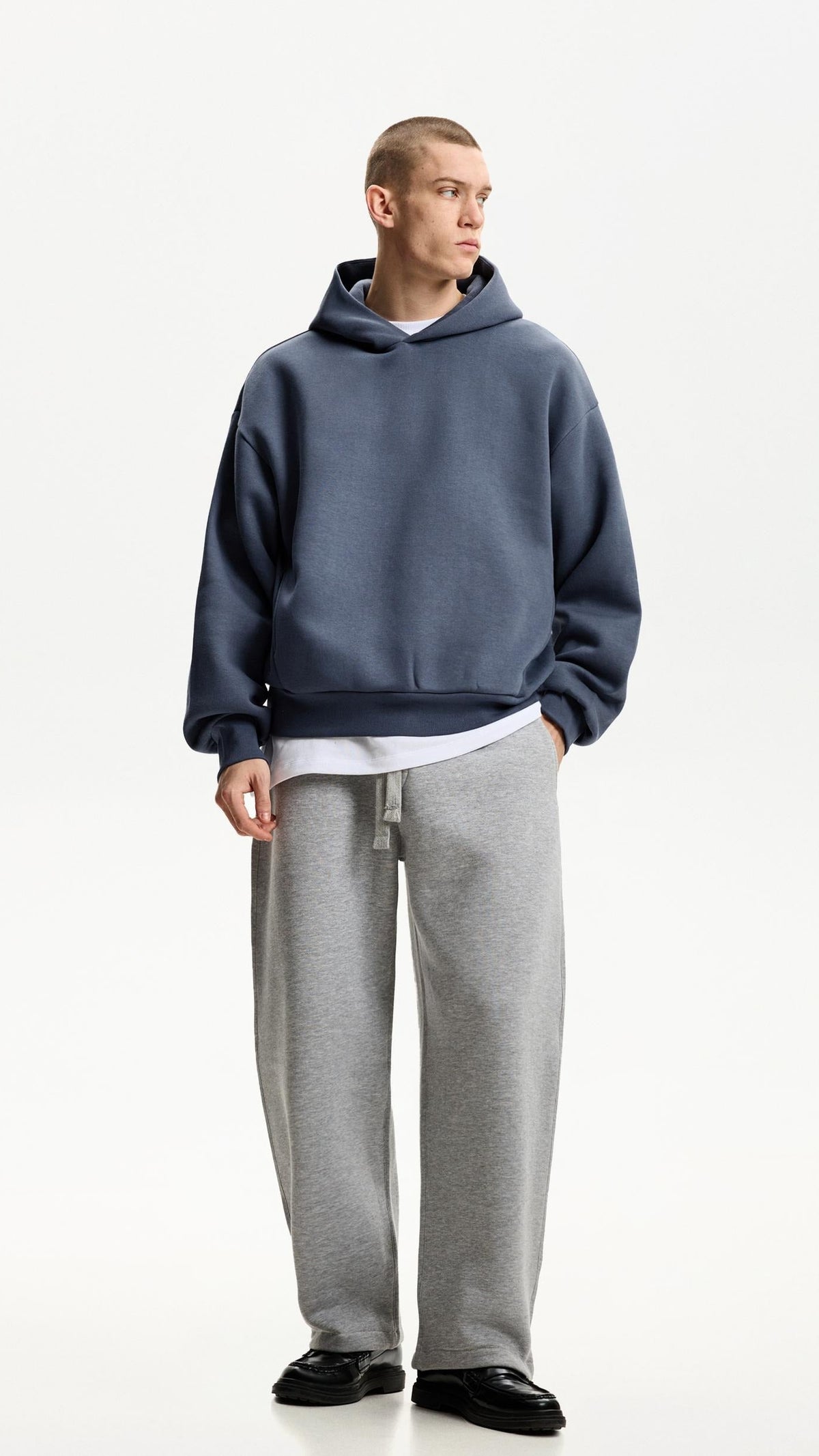 BERSHKA MENS BASIC HOODIE