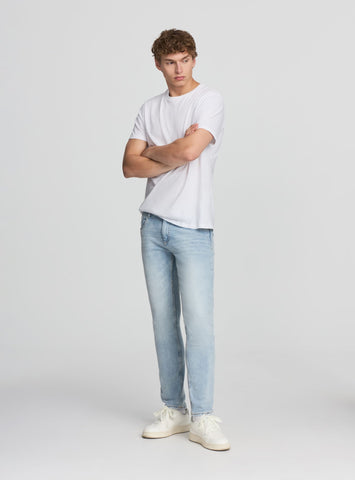 TERRANOVA Light Wash Regular Fit Jeans