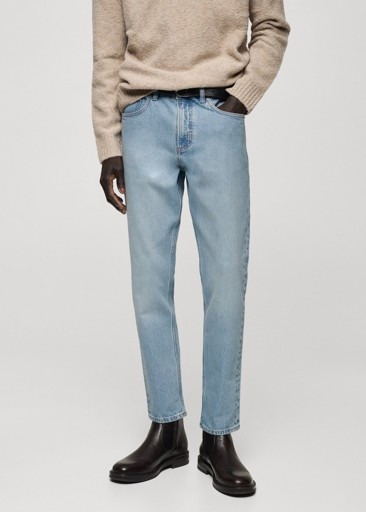 BEN Tapered Fit Jeans