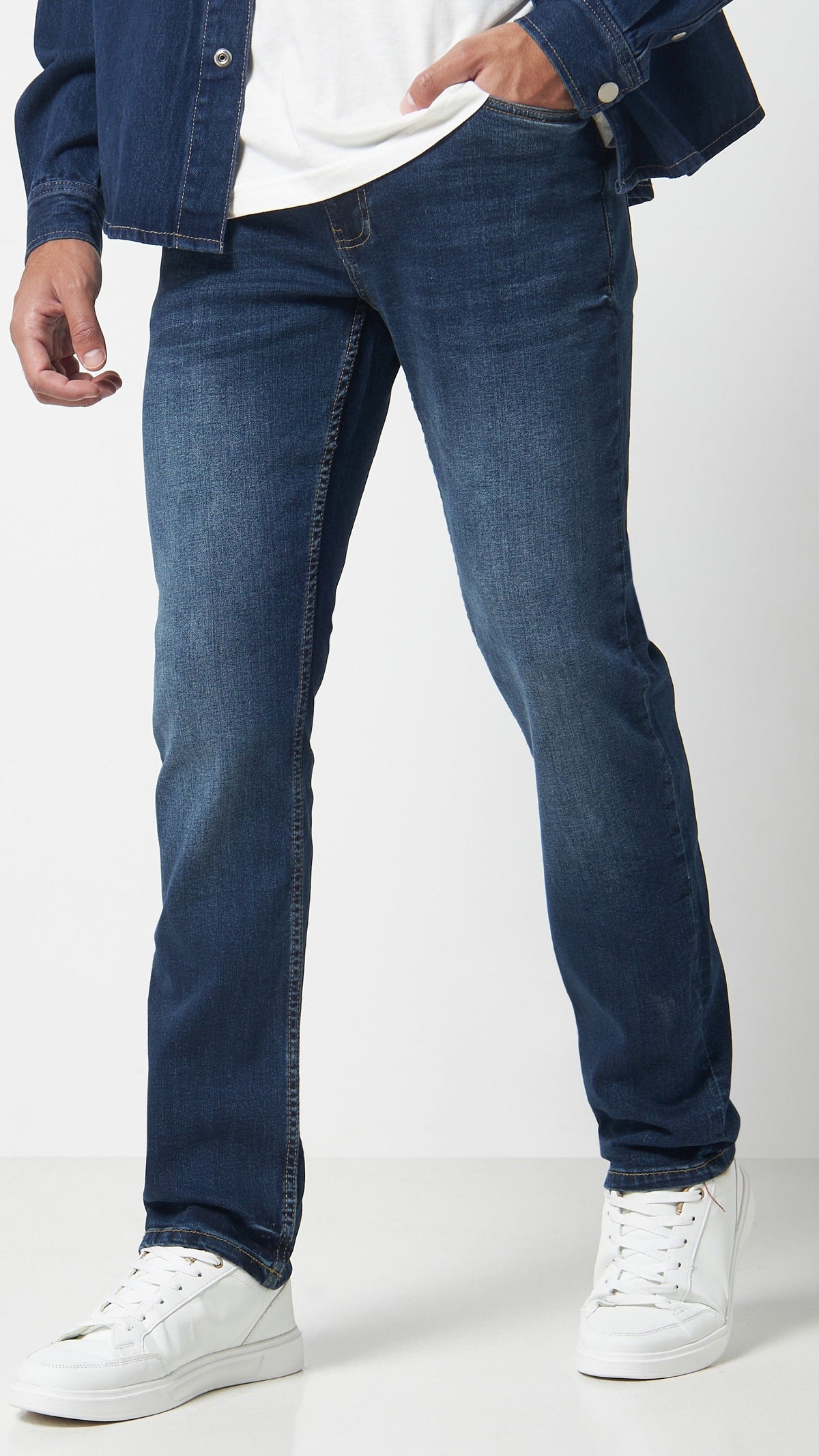 MAX Mens Straight Fit Jeans