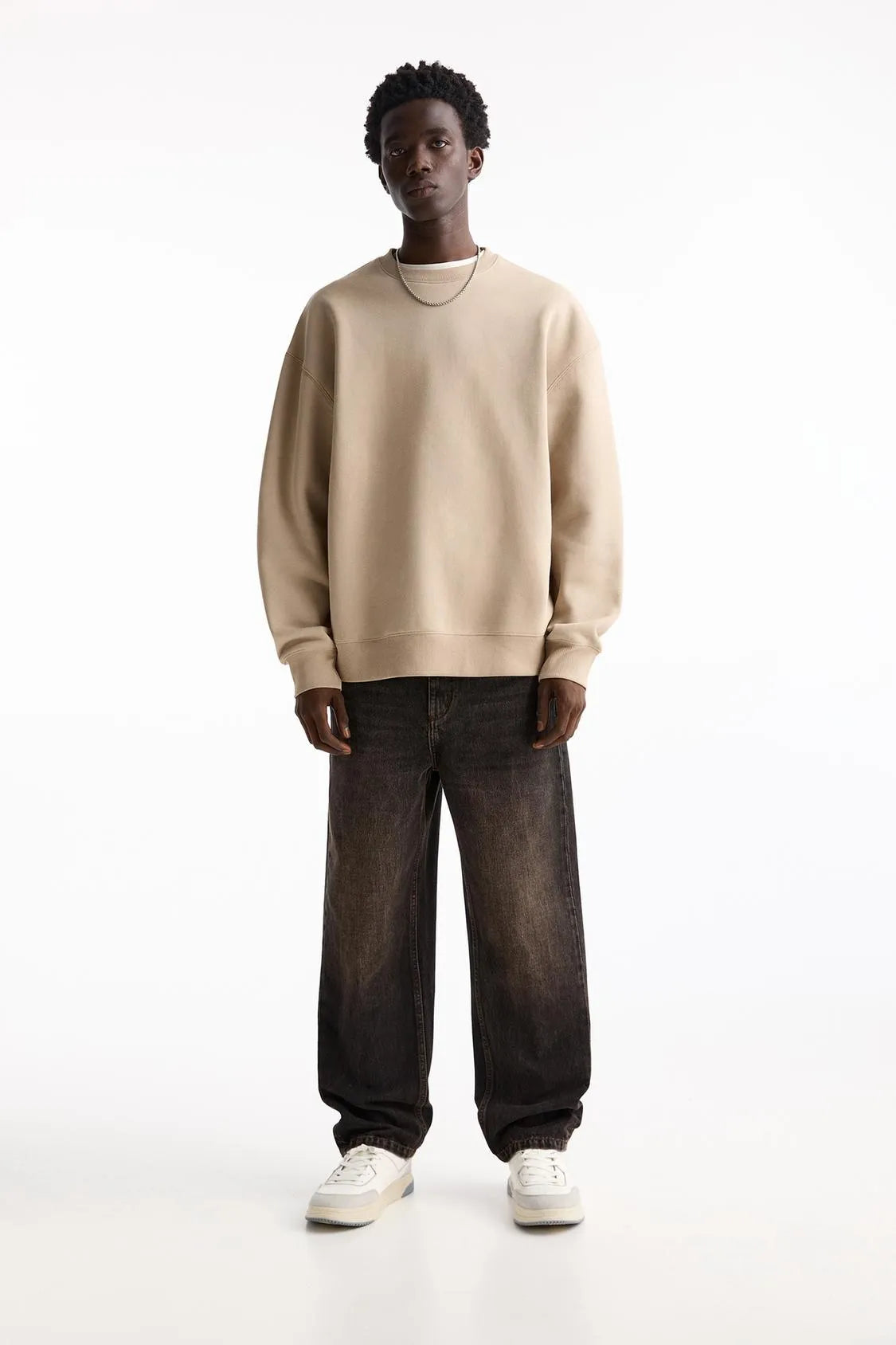 PULL&BEAR Basic Round Neck Sweatshirt