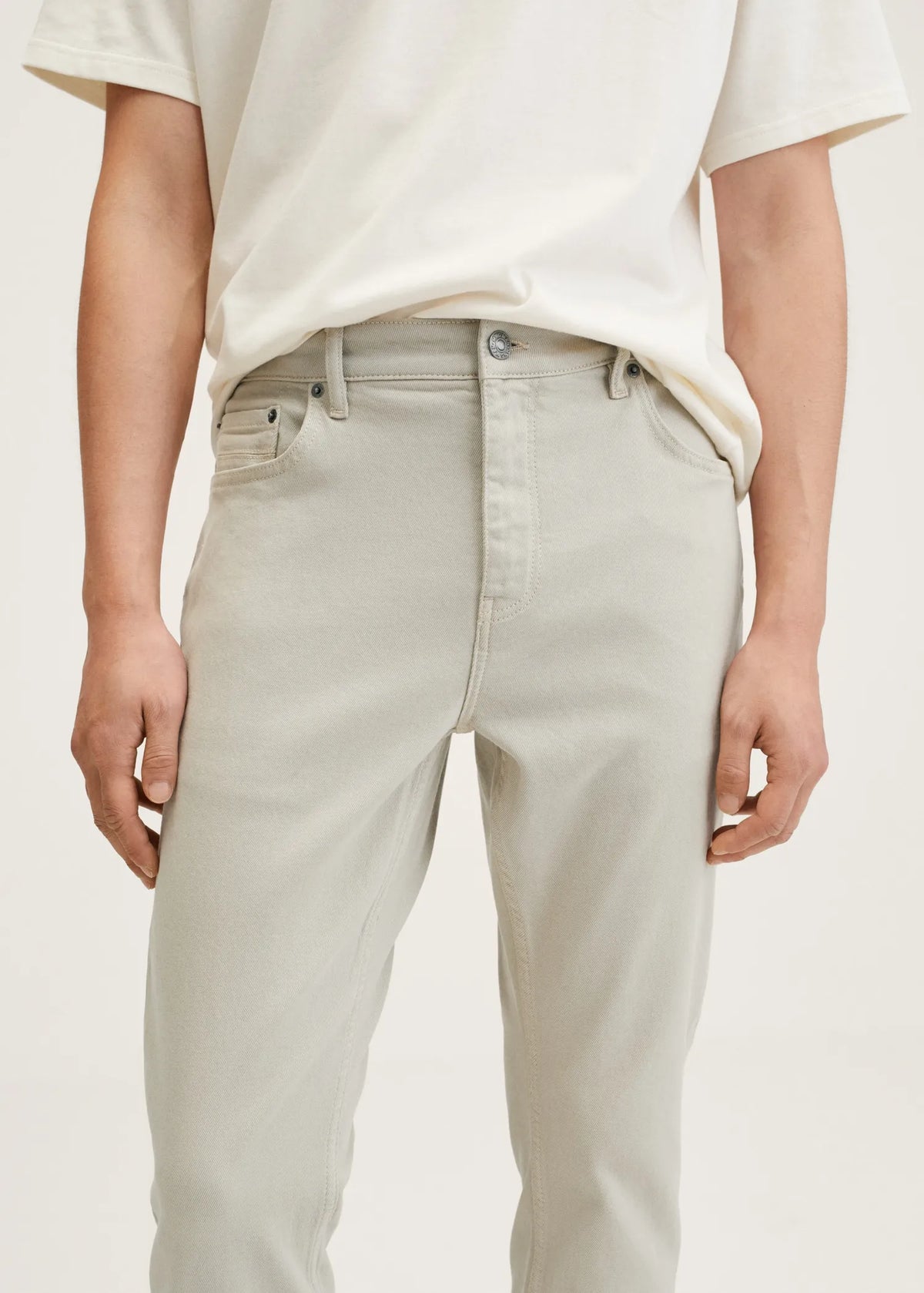 MANGO Tom Tapered Fit Jeans