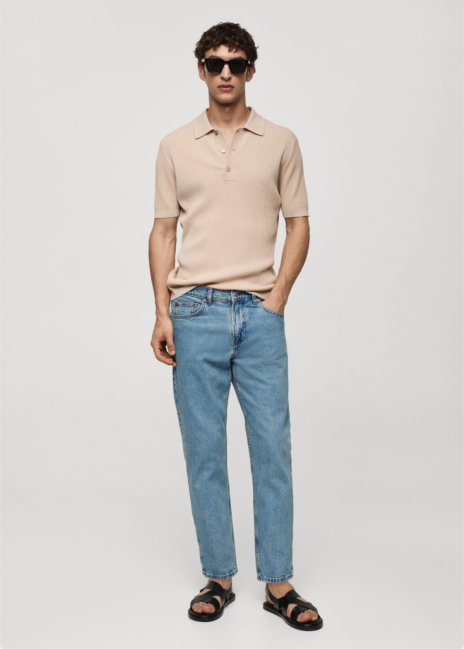 BEN Tapered Fit Jeans