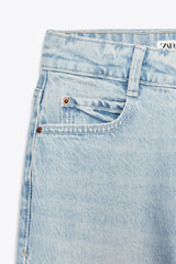 ZR HIGH-WAIST MOM FIT JEANS
