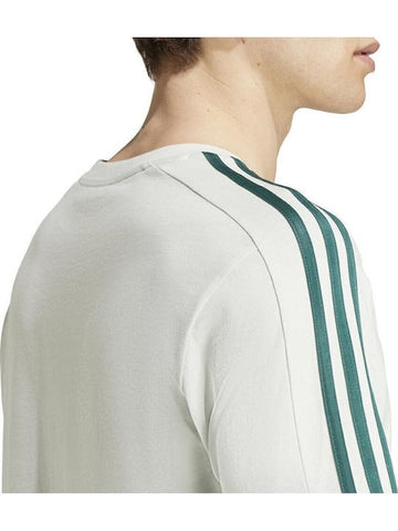 Essentials Small Logo Single Tee