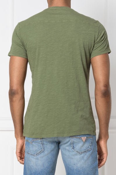 GUESS T-shirt with logo - Smgarment's